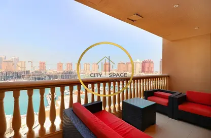 Apartment - 3 Bedrooms - 4 Bathrooms for rent in Tower 29 - Porto Arabia - The Pearl Island - Doha
