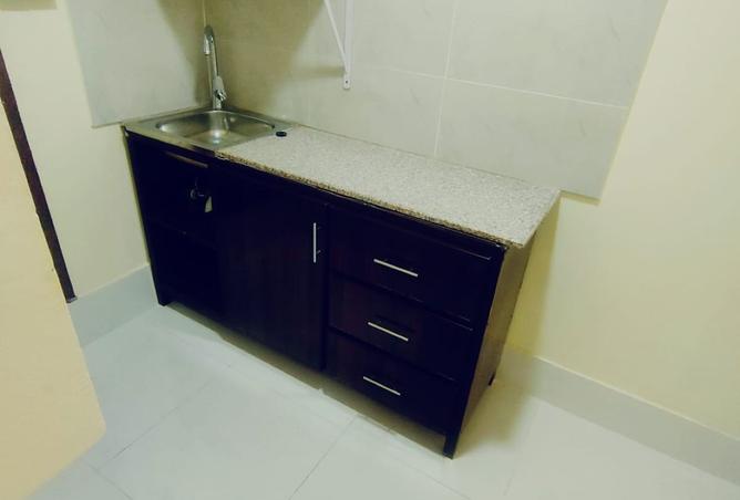 1005472 - Property Image 3