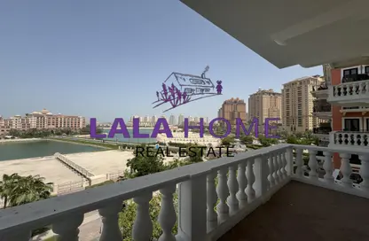 Apartment - 1 Bedroom - 2 Bathrooms for rent in Carnaval - Qanat Quartier - The Pearl Island - Doha