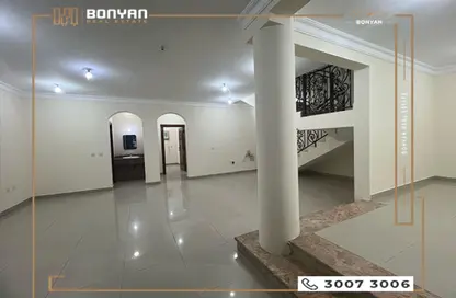 Villa - 6 Bedrooms - 6 Bathrooms for rent in Al Sakhama - Doha