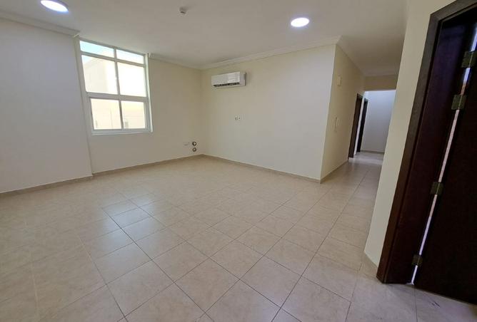 971378 - Property Main Image