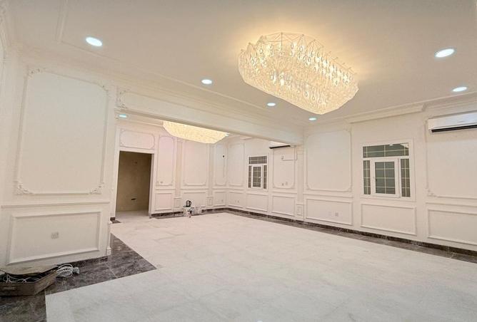 993590 - Property Image 3