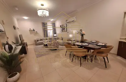 Apartment - 2 Bedrooms - 3 Bathrooms for rent in Al Khazin Street - Madinat Khalifa South - Madinat Khalifa - Doha