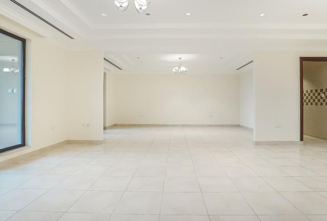 986428 - Property Image 3