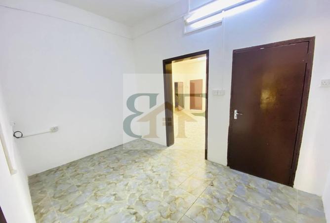 973350 - Property Image 2