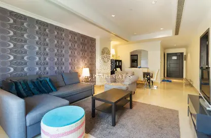 Apartment - 1 Bedroom - 2 Bathrooms for rent in East Porto Drive - Porto Arabia - The Pearl Island - Doha