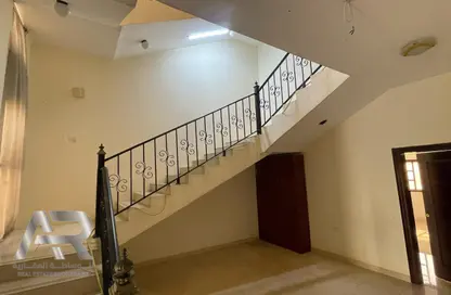 Duplex - 5 Bedrooms - 4 Bathrooms for rent in Al Sakhama - Doha