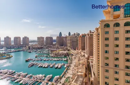 Apartment - 2 Bedrooms - 3 Bathrooms for rent in West Porto Drive - Porto Arabia - The Pearl Island - Doha