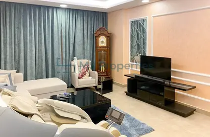 شقة - 2 غرف نوم - 3 حمامات للايجار في الاركية سيتي - الوسيل