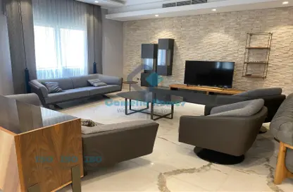 Compound - 4 Bedrooms - 6 Bathrooms for rent in Mamoura 18 - Al Maamoura - Doha