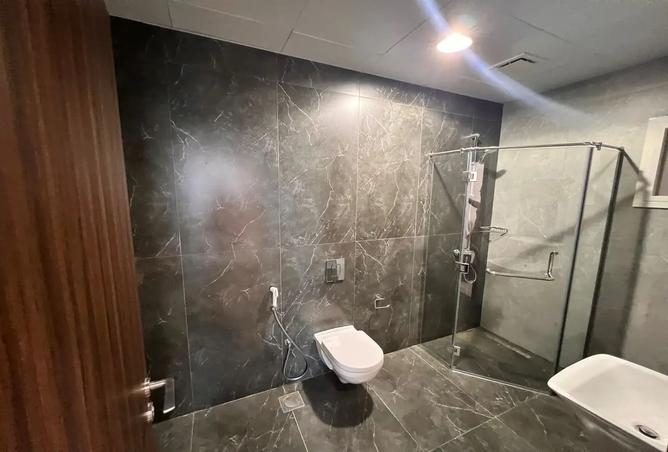 1004384 - Property Image 3