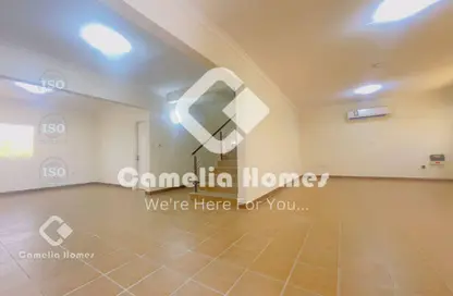 فيلا - 4 غرف نوم - 5 حمامات للايجار في شارع الوعب - الوعب - الدوحة