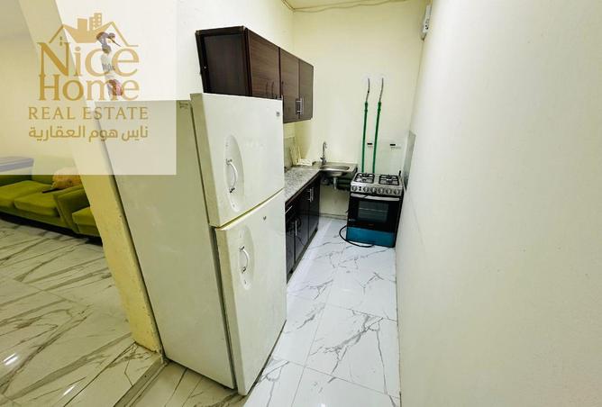 904060 - Property Image 2
