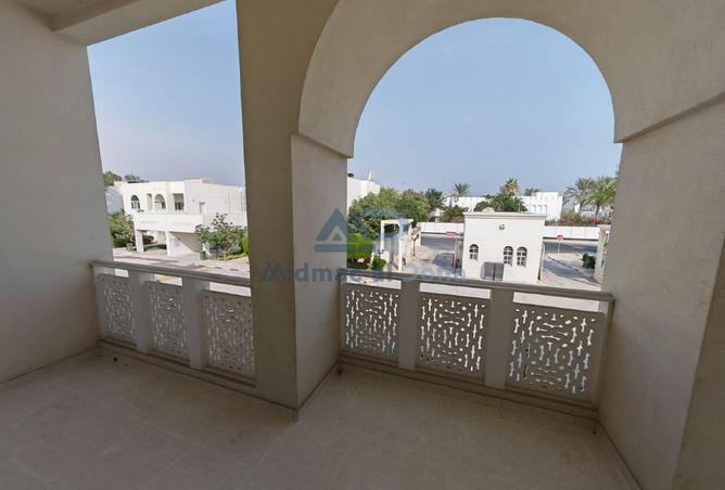 980858 - Property Image 2