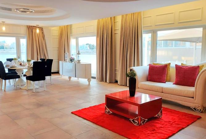 987037 - Property Main Image