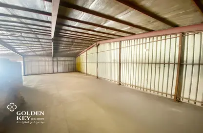 Warehouse - Studio - 1 Bathroom for rent in Industrial Area 1 - Industrial Area - Doha
