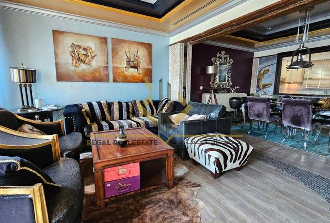 960077 - Property Image 2