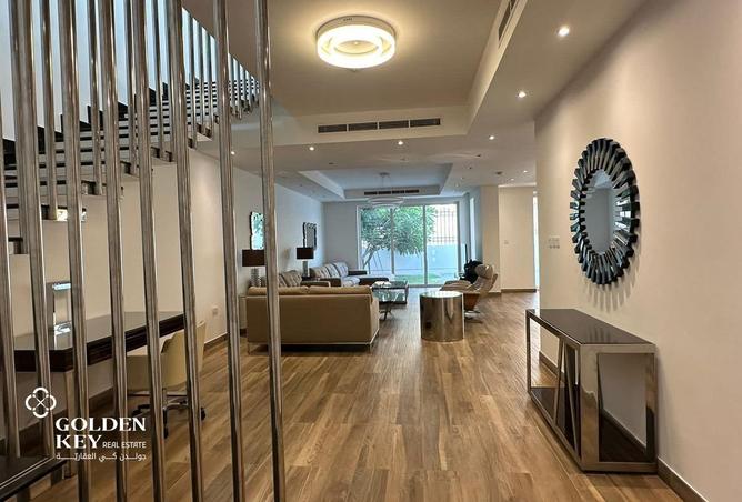 954476 - Property Image 3