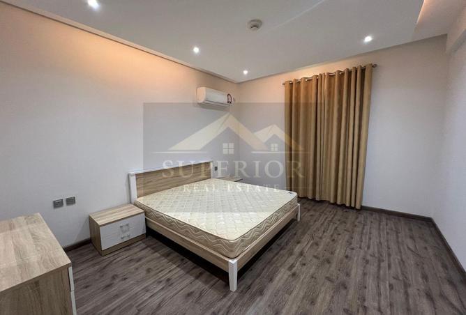 923448 - Property Image 2