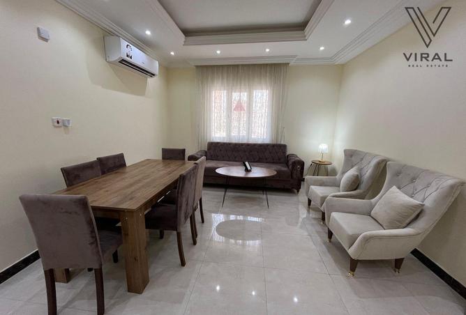 899034 - Property Image 2