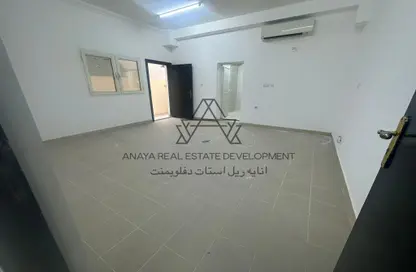 Apartment - 1 Bedroom - 1 Bathroom for rent in Al Dafna - Al Dafna - Doha