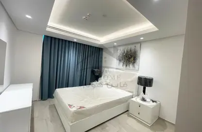 Room / Bedroom image for: Apartment - 3 Bedrooms - 3 Bathrooms for rent in Lusail City - Lusail, Image 1