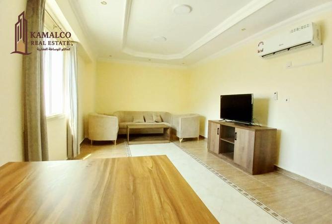 965342 - Property Image 2