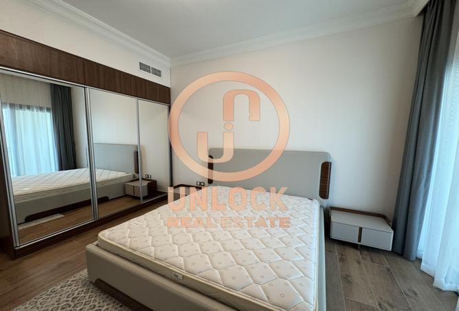 952284 - Property Image 2