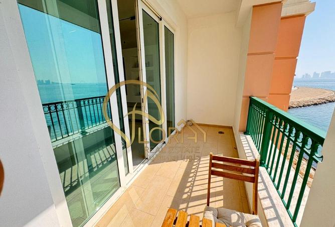 983374 - Property Image 2