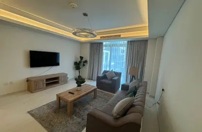Apartment - 1 Bedroom - 2 Bathrooms for rent in Gewan Island - The Pearl Island - Doha