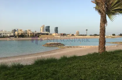 فيلا - 3 غرف نوم - 4 حمامات للايجار في فلل واست باي لاغون - وست باي لاجون - بحيرة وست لاجون - الدوحة