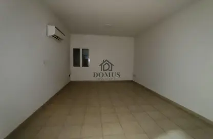 Apartment - 2 Bedrooms - 2 Bathrooms for rent in Al Zubair Street - Fereej Abdul Aziz - Doha