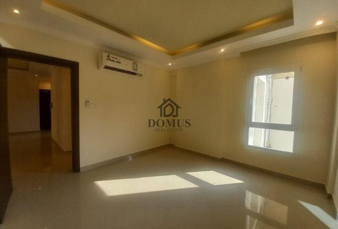 907901 - Property Image 3