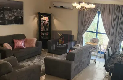 مجمع سكني - 4 غرف نوم - 5 حمامات للايجار في شارع المرخية - المرخية - الدوحة