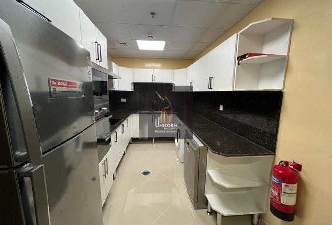 955912 - Property Image 2