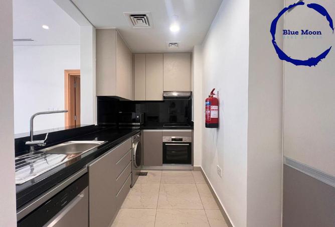 930515 - Property Image 3