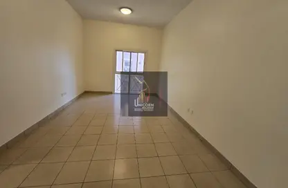 شقة - 2 غرف نوم - 3 حمامات للايجار في مدينة بروة - ميسامير - الدوحة