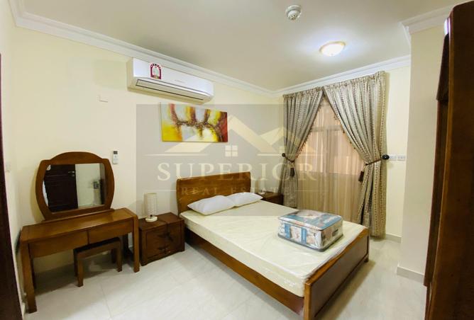 953547 - Property Image 2