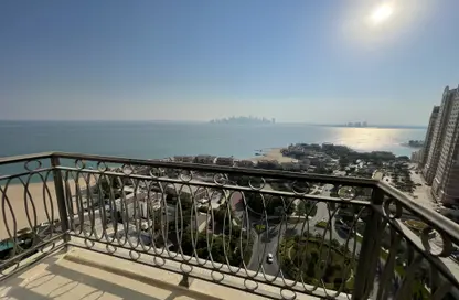 Apartment - 3 Bedrooms - 5 Bathrooms for rent in Floresta Gardens - Floresta Gardens - The Pearl Island - Doha