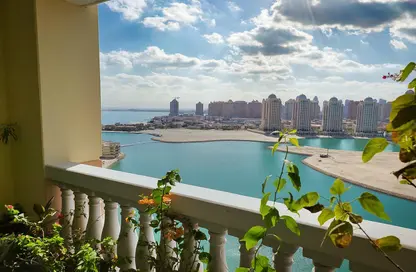 Apartment - 2 Bedrooms - 4 Bathrooms for rent in Tower 23 - Viva Bahriyah - The Pearl Island - Doha