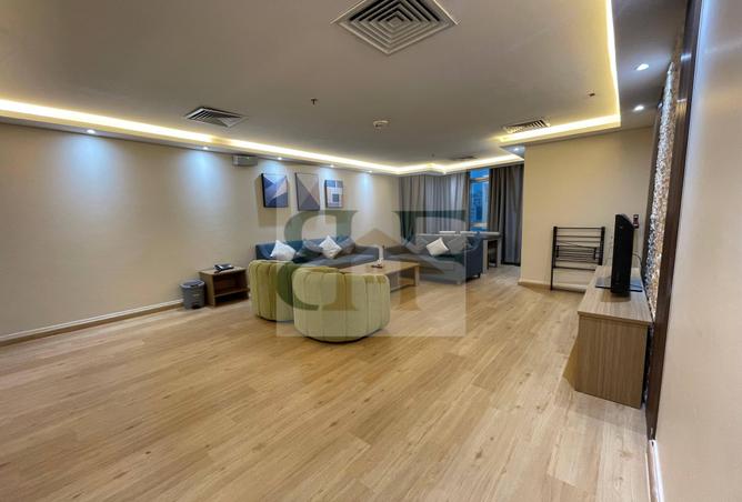 935896 - Property Image 2