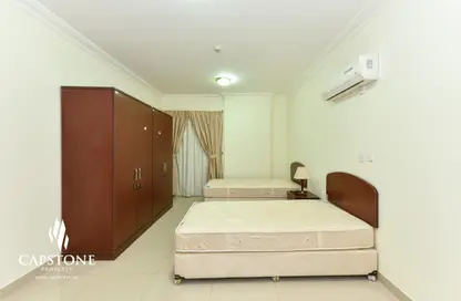 Apartment - 3 Bedrooms - 2 Bathrooms for rent in Al Sadd Road - Al Sadd - Doha