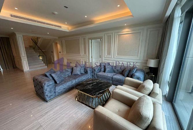 974069 - Property Image 2