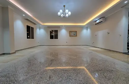 فيلا - 6 غرف نوم - 6 حمامات للايجار في الوكرة - الوكرة - الوكرة - الوكرة