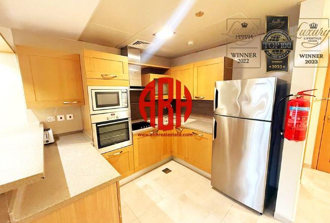 988589 - Property Image 3