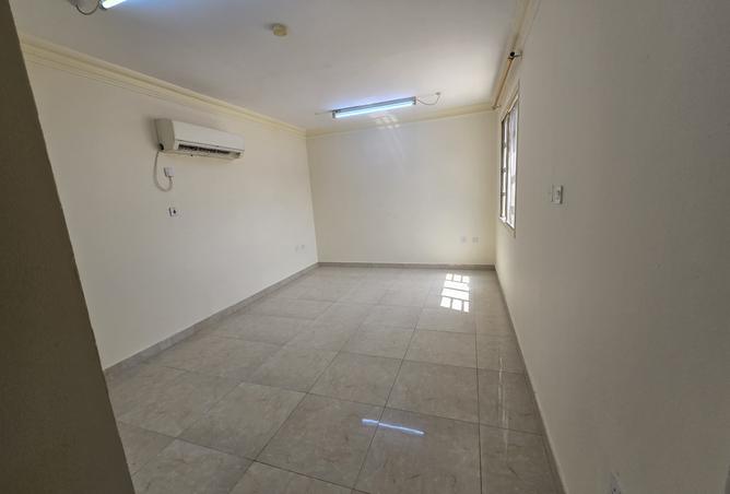 939001 - Property Image 3
