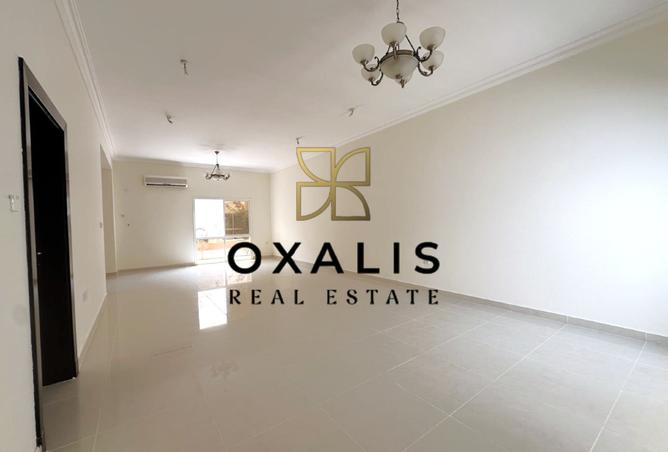 924581 - Property Image 3