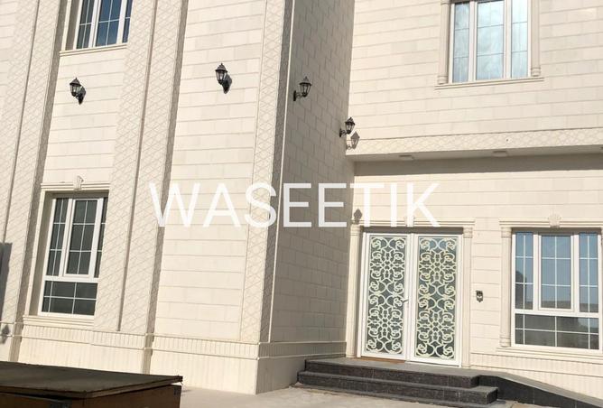 939713 - Property Image 3