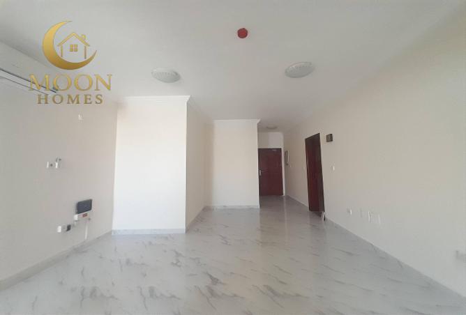 979388 - Property Image 2