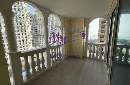 Apartment - 2 Bedrooms - 3 Bathrooms for sale in Viva West - Viva Bahriyah - The Pearl Island - Doha